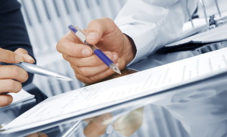 Dosarele de credit pozitive; criterii; legislaţie comparată