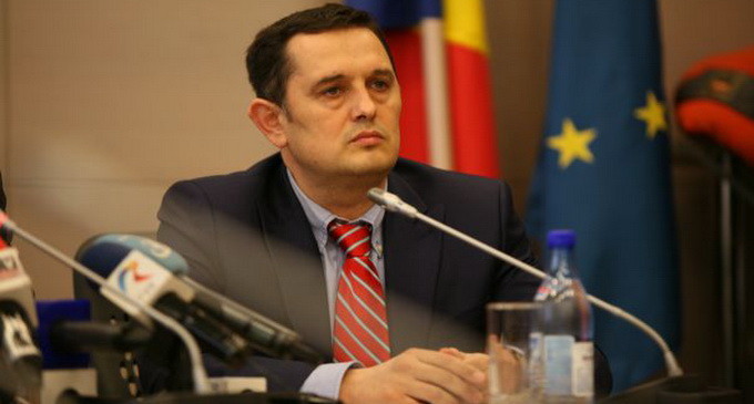 O stafie bântuie Europa: terorismul contractual (II)